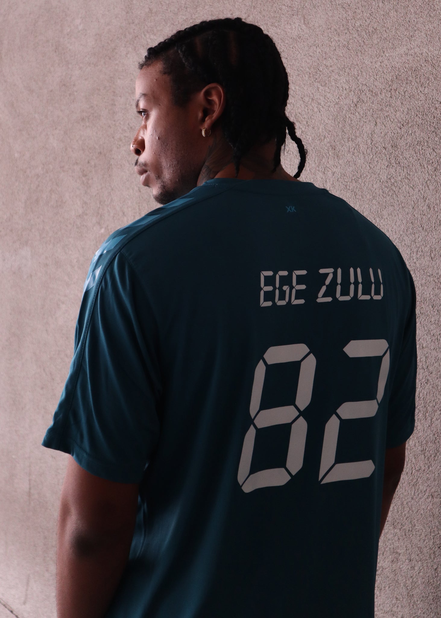 Ege Zulu x Hummel Pelipaita